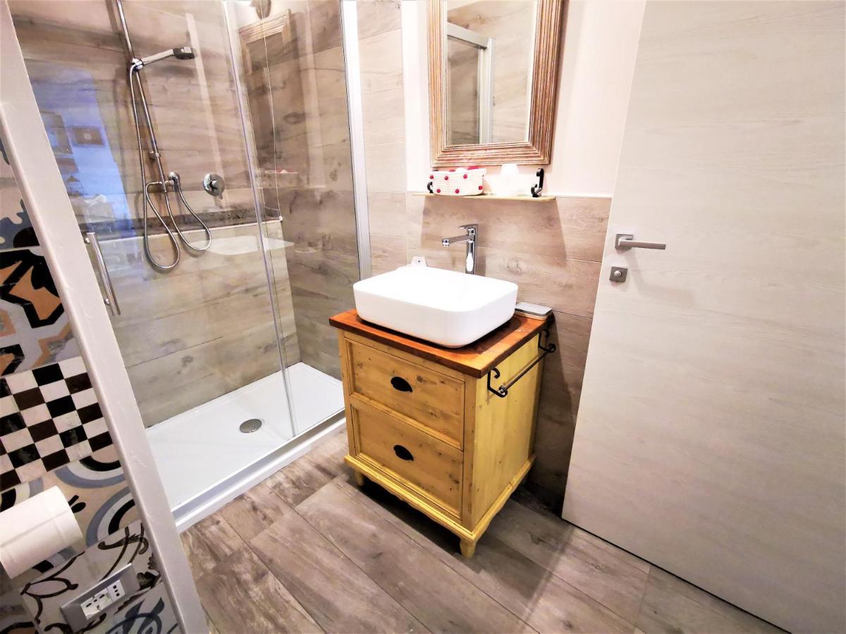 Alcivico3 Bed & Breakfast Civitanova Marche Bagian luar foto