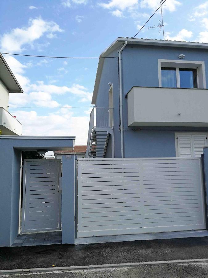 Alcivico3 Bed & Breakfast Civitanova Marche Bagian luar foto
