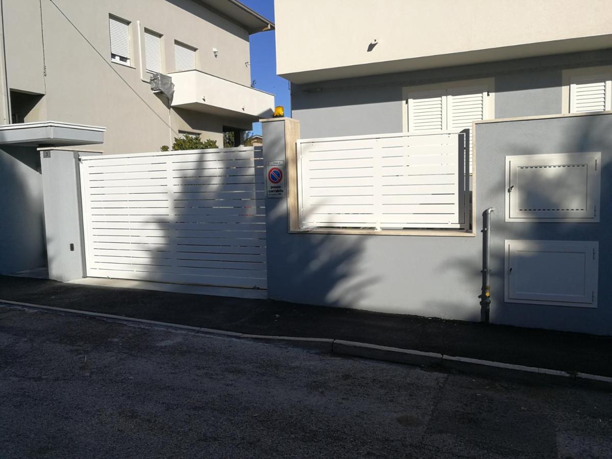Alcivico3 Bed & Breakfast Civitanova Marche Bagian luar foto